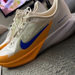 Nike White and Yellow Sneakers with Blue Accents 7Y